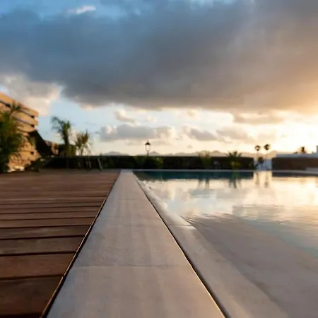 Tellia By Apricus Holidays فيلة *