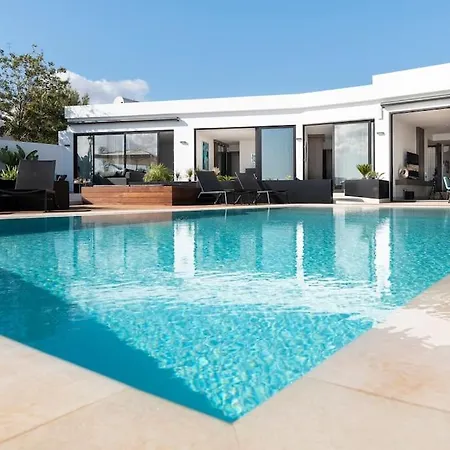 Tellia By Apricus Holidays فيلة تياس